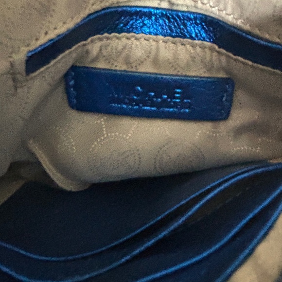 MICHAEL Michael Kors Blue Sequins Shine Wristlet - Picture 3 of 4